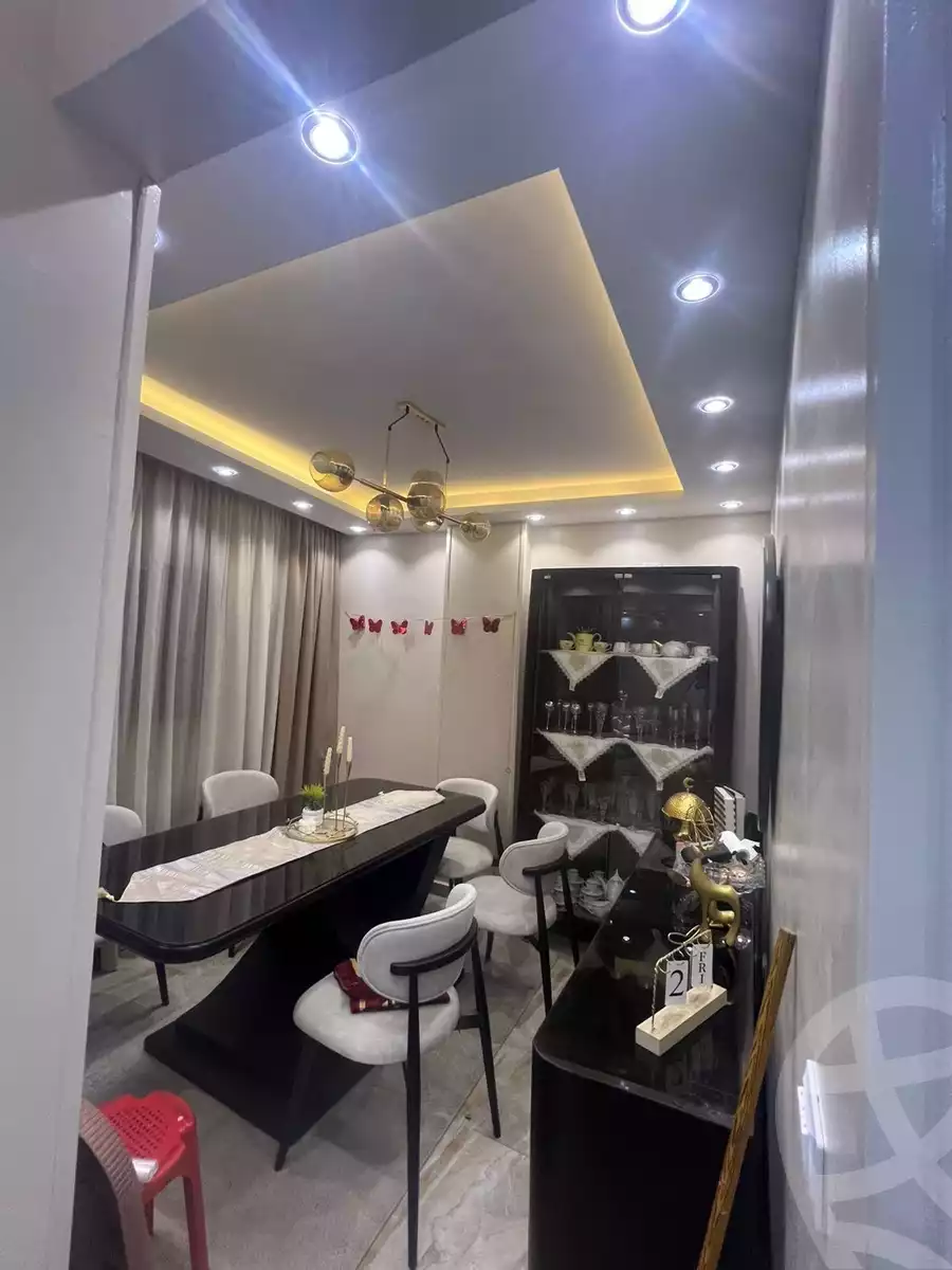 https://aqarmap.com.eg/en/listing/6101841-for-sale-cairo-helwan-hadayek-helwan-el-bostan-st