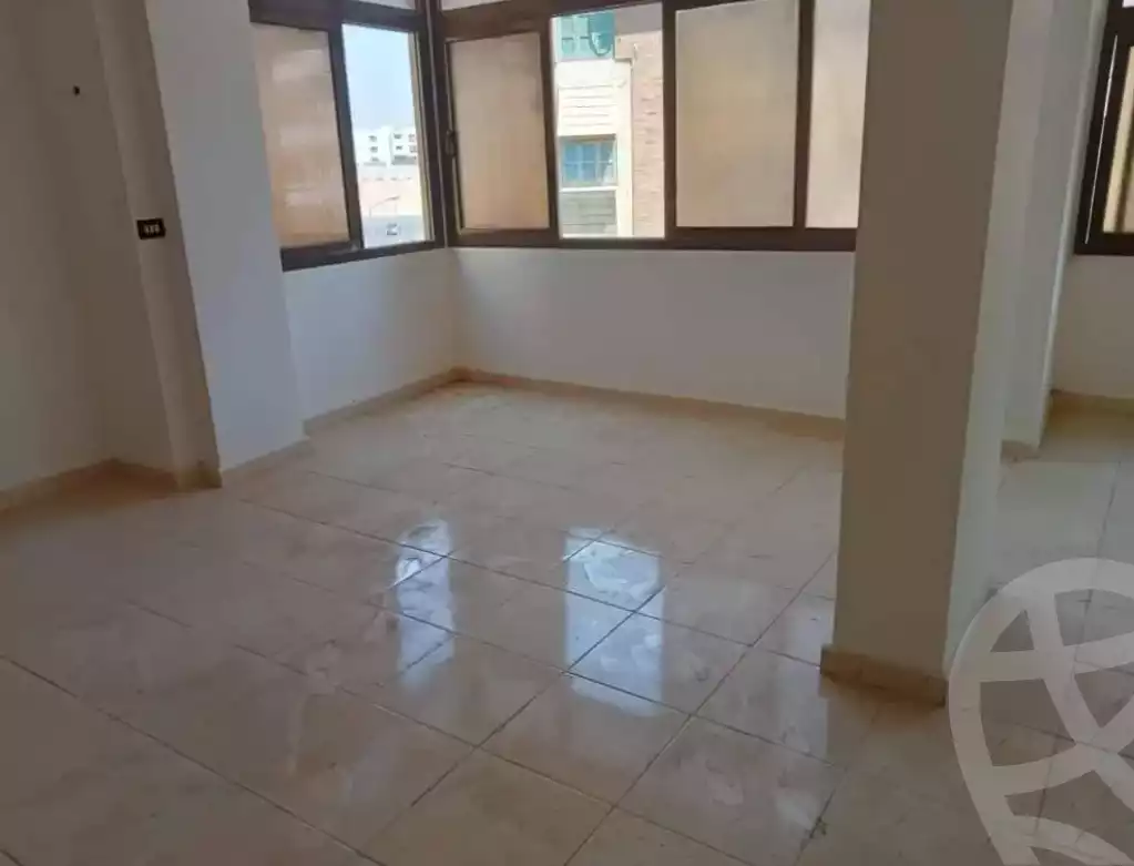 https://aqarmap.com.eg/ar/listing/6101482-for-sale-cairo-mokattam-lhdb-l-ly-diplomats-neighborhood