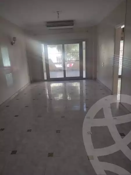 https://aqarmap.com.eg/ar/listing/6102065-for-rent-cairo-mokattam-lhdb-l-ly-shareaa-9