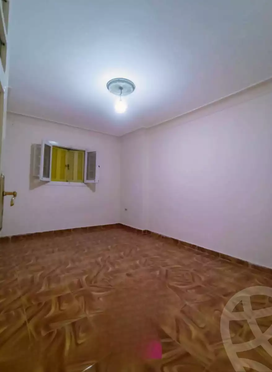 https://aqarmap.com.eg/ar/listing/6102316-for-sale-alexandria-l-jmy-lbytsh-kafr-el-agamy-st
