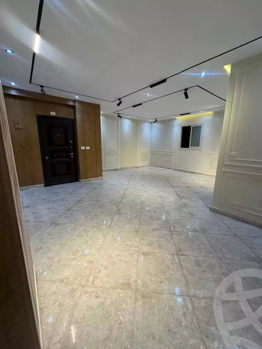 https://aqarmap.com.eg/en/listing/6102586-for-sale-cairo-mokattam-el-hadabah-el-wosta-7th-zone