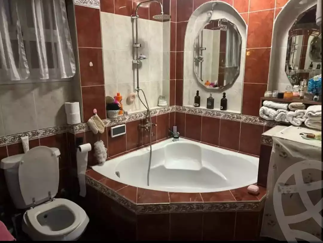 https://aqarmap.com.eg/en/listing/6102618-for-sale-cairo-el-zaytun-hlmy-lzytwn