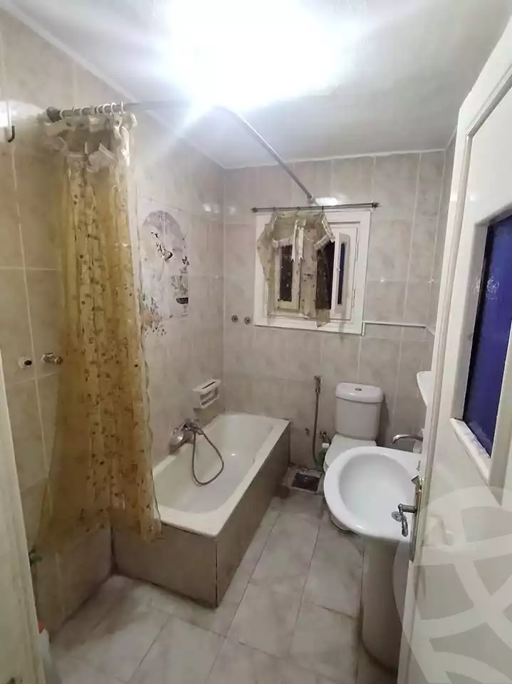 https://aqarmap.com.eg/en/listing/6102632-for-sale-alexandria-l-jmy-lbytsh-sabrin-st