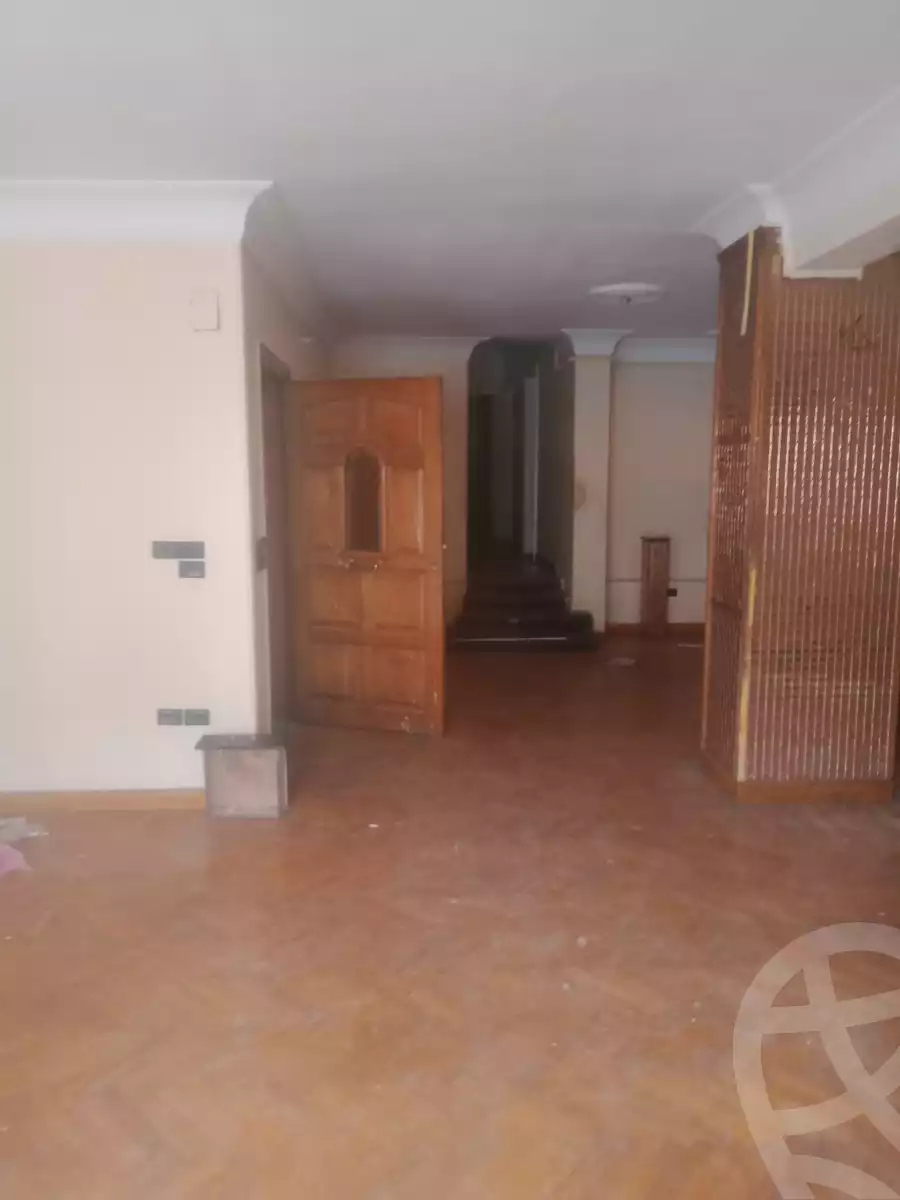 https://aqarmap.com.eg/ar/listing/6102905-for-rent-cairo-mokattam-lhdb-l-ly-shareaa-9