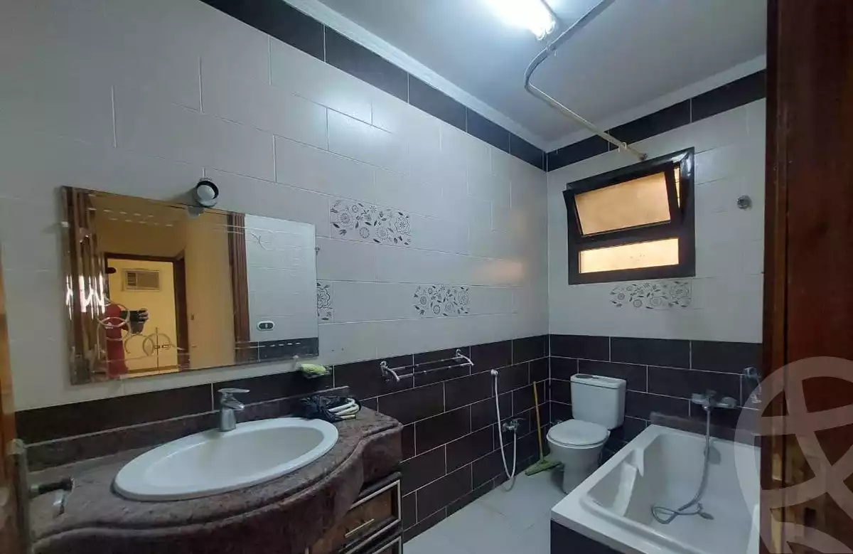 https://aqarmap.com.eg/ar/listing/6102955-for-sale-cairo-mokattam-lhdb-l-ly-el-ashgar-st