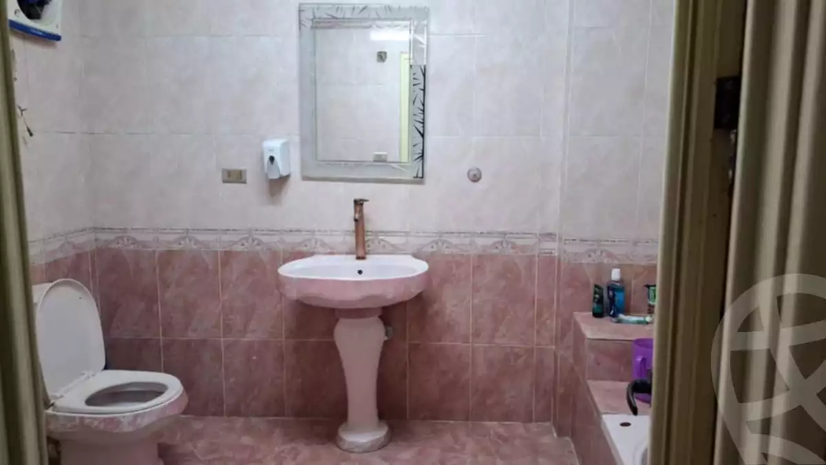 https://aqarmap.com.eg/en/listing/6103778-for-sale-cairo-el-abbasiya