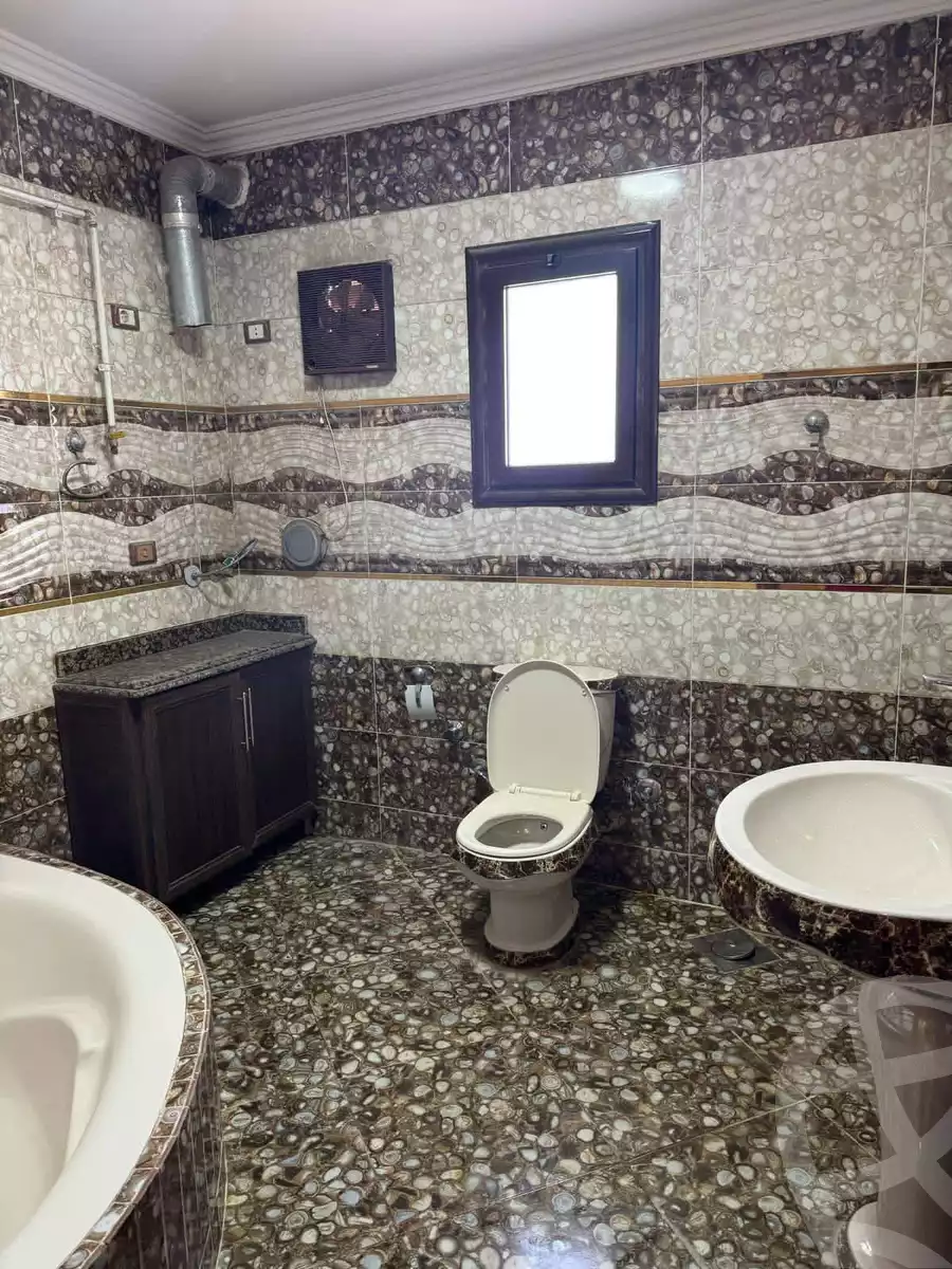 https://aqarmap.com.eg/ar/listing/6103885-for-rent-cairo-helwan-helwan-el-sharkeya