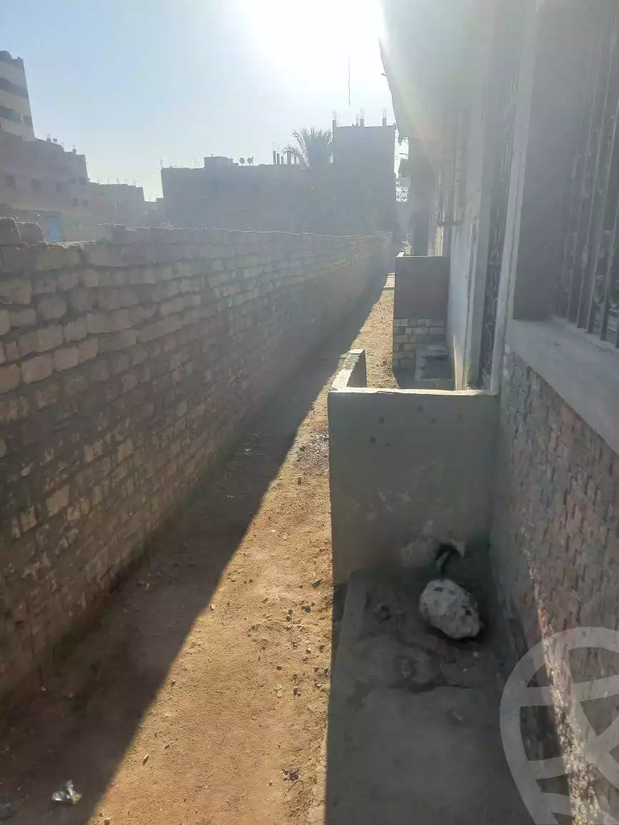 https://aqarmap.com.eg/en/listing/6104705-for-sale-cairo-helwan-kwrnysh-hlwn