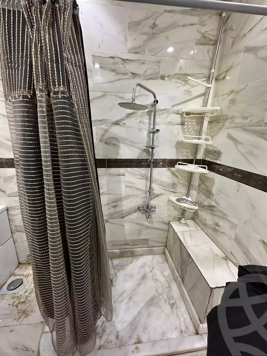 https://aqarmap.com.eg/ar/listing/6105486-for-rent-cairo-new-cairo-compounds-el-ashrafia
