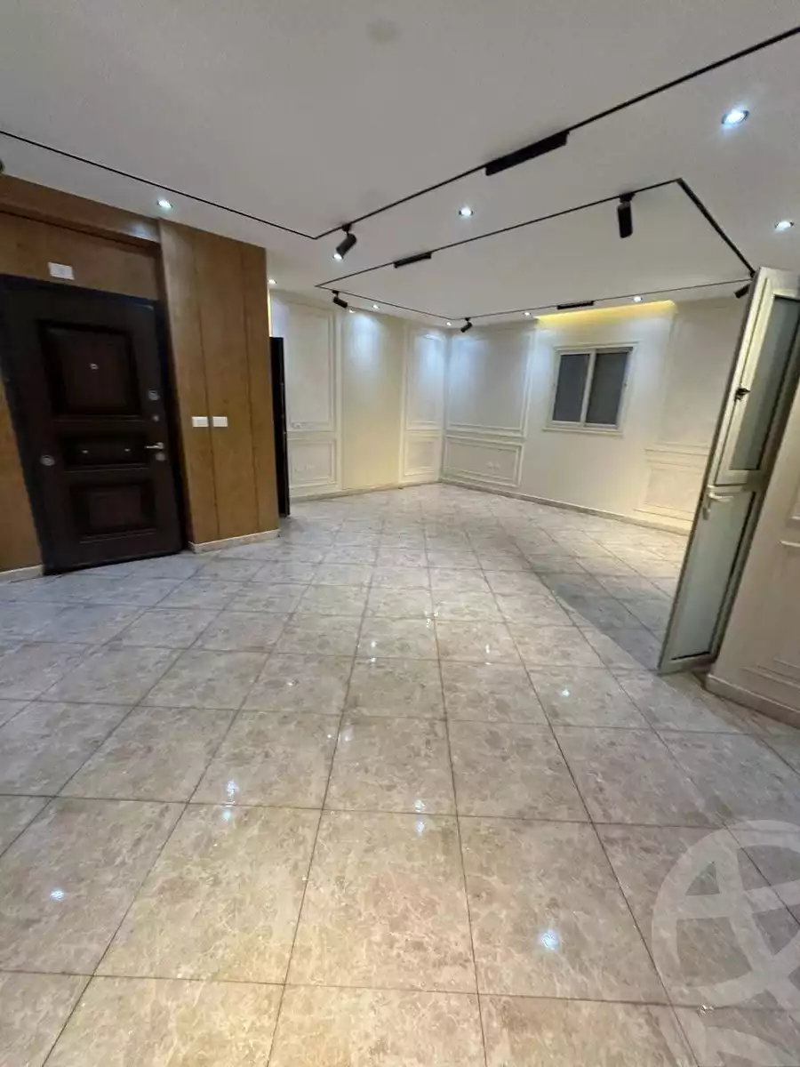 https://aqarmap.com.eg/en/listing/6105587-for-sale-cairo-mokattam-el-hadabah-el-wosta-7th-zone