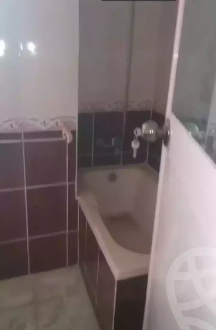 https://aqarmap.com.eg/en/listing/6107845-for-sale-alexandria-l-jmy-el-hanouvel-el-warsha-st