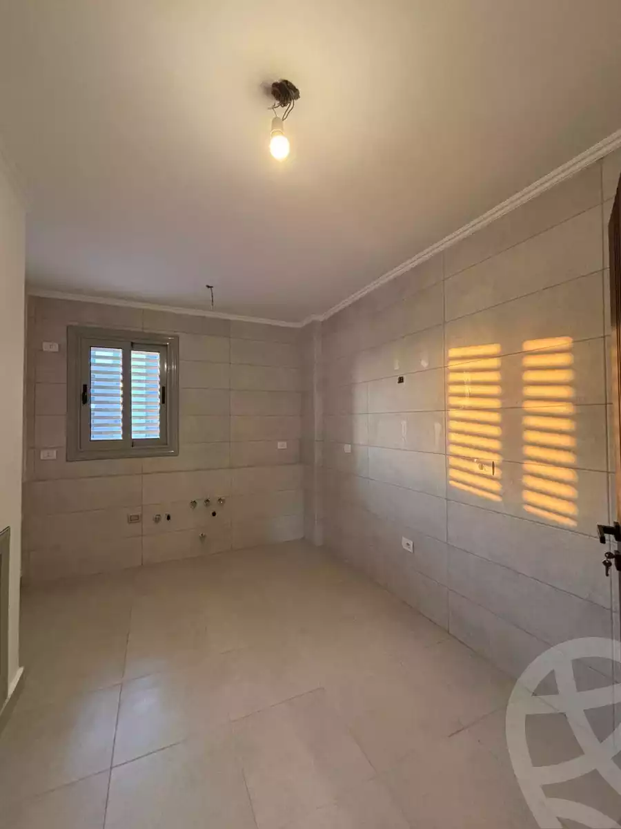 https://aqarmap.com.eg/en/listing/6108142-for-sale-cairo-6th-of-october-compounds-palm-parks