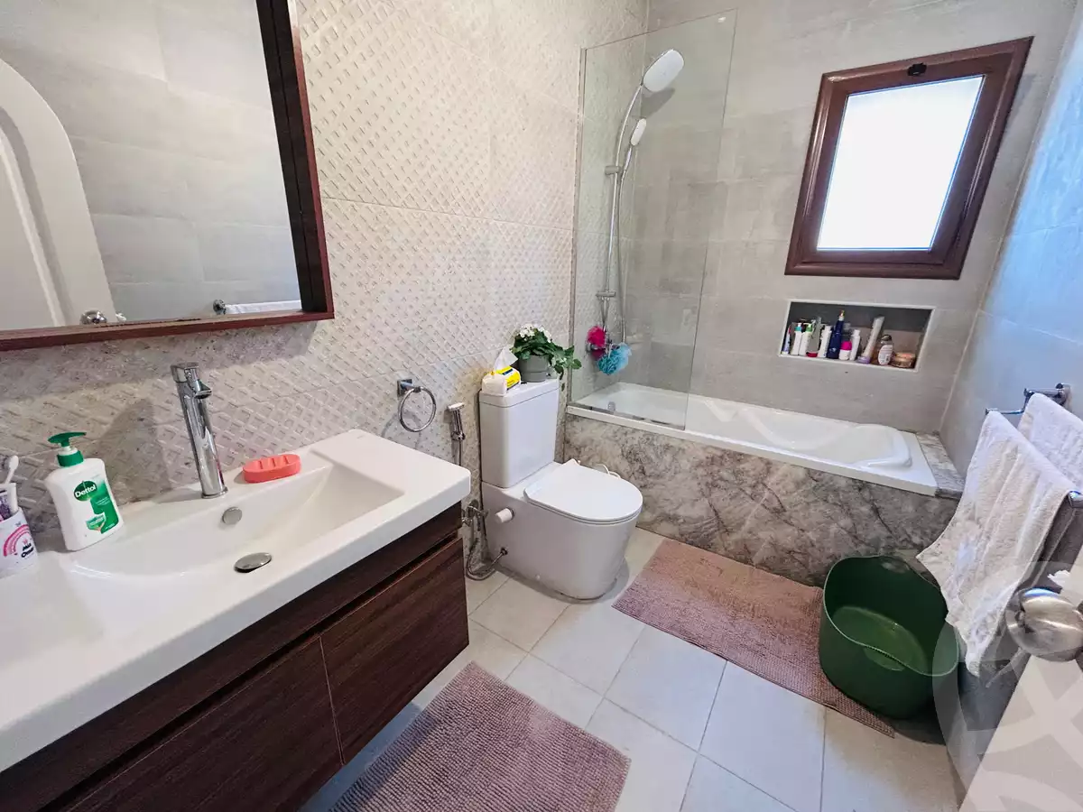 https://aqarmap.com.eg/en/listing/6108426-for-sale-cairo-new-cairo-madinaty-lmntq-lthlthh-fylt-group-23