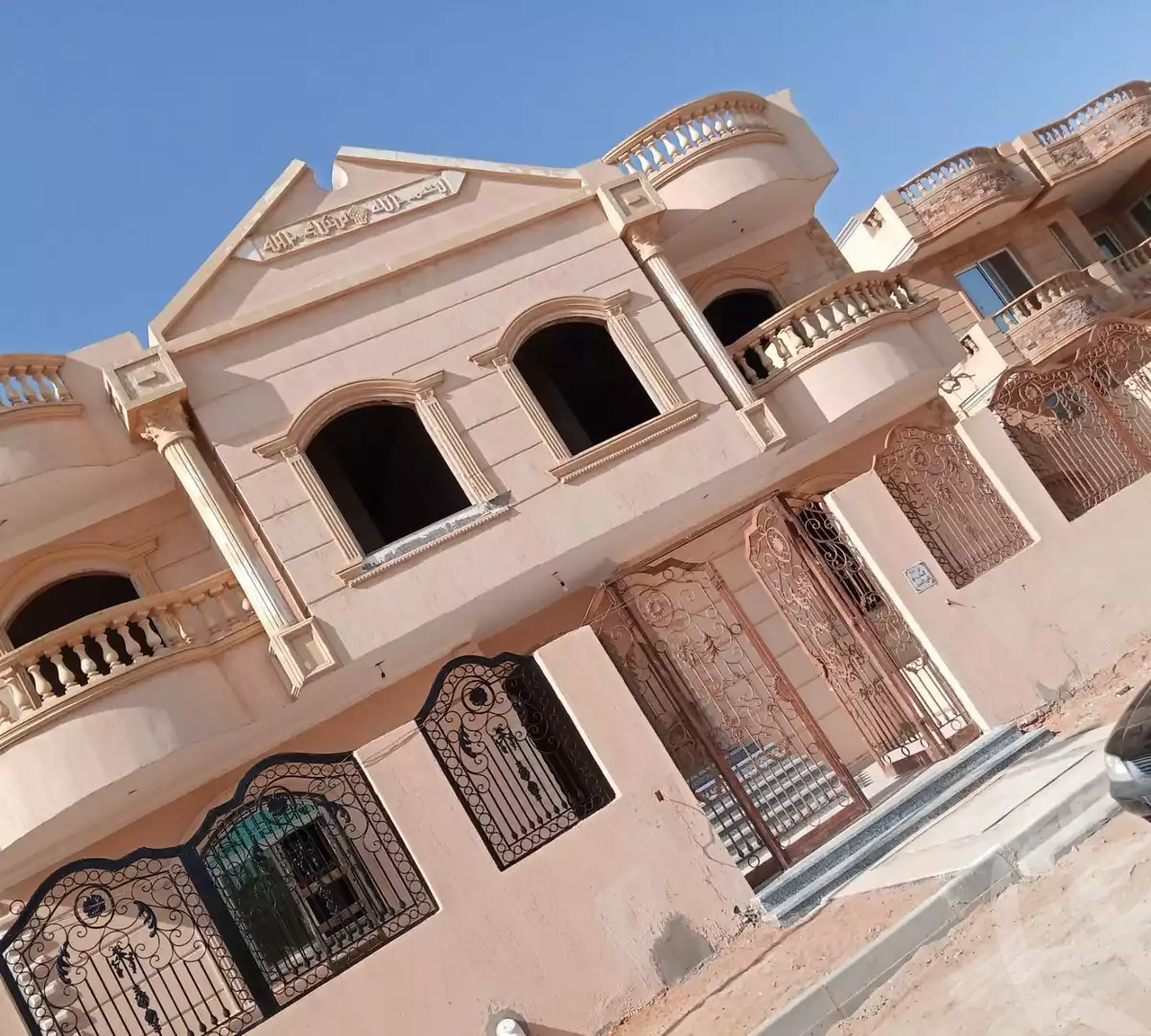 https://aqarmap.com.eg/en/listing/6109121-for-sale-cairo-badr-city-hai-el-ashgar-featured-neighborhood