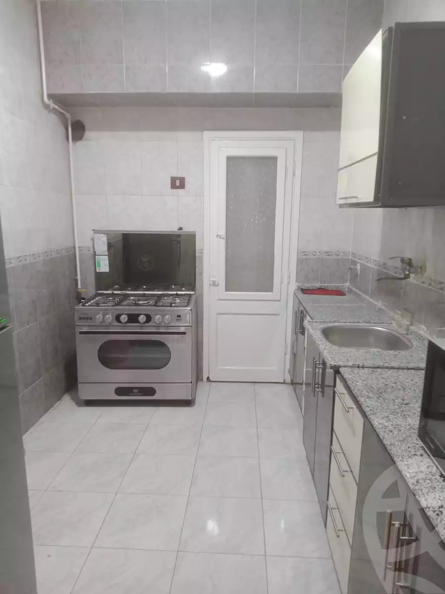 https://aqarmap.com.eg/ar/listing/6109634-for-rent-sharqia-zagazig-zagazig-city-tolba-awaida-st