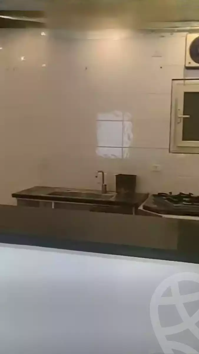 https://aqarmap.com.eg/ar/listing/6109739-for-sale-monufia-shibin-el-kom-shr-ljl-lbhry