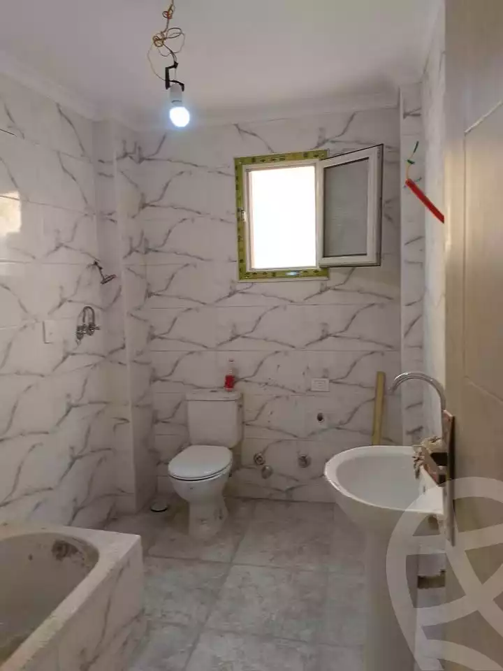 https://aqarmap.com.eg/ar/listing/6109908-for-rent-cairo-mokattam-lhdb-l-ly-s-zone