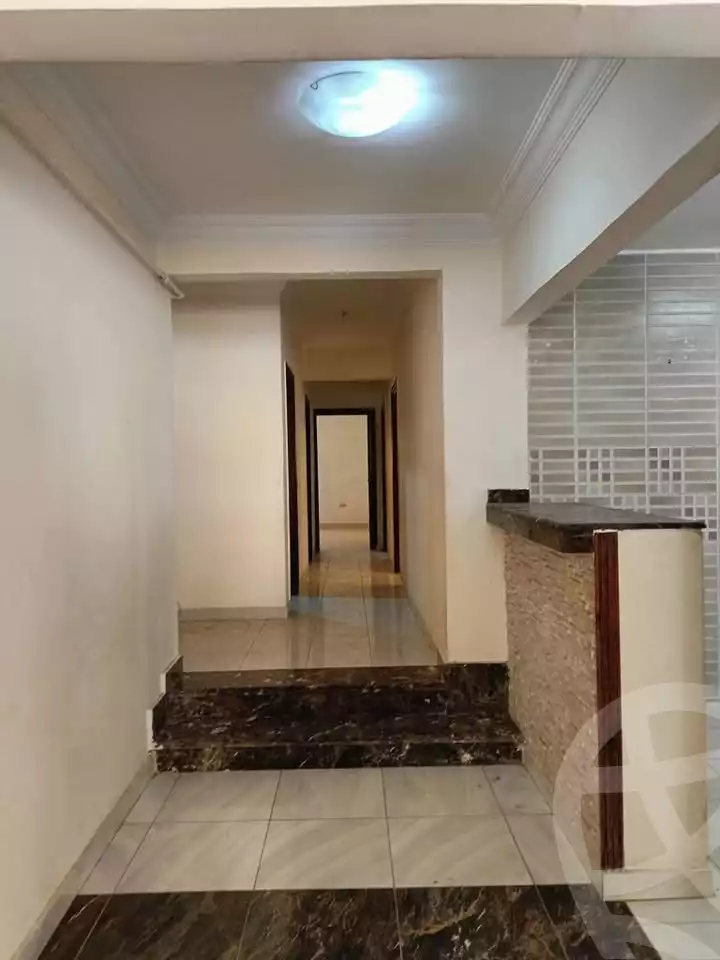 https://aqarmap.com.eg/en/listing/6109910-for-rent-cairo-mokattam-lhdb-l-ly