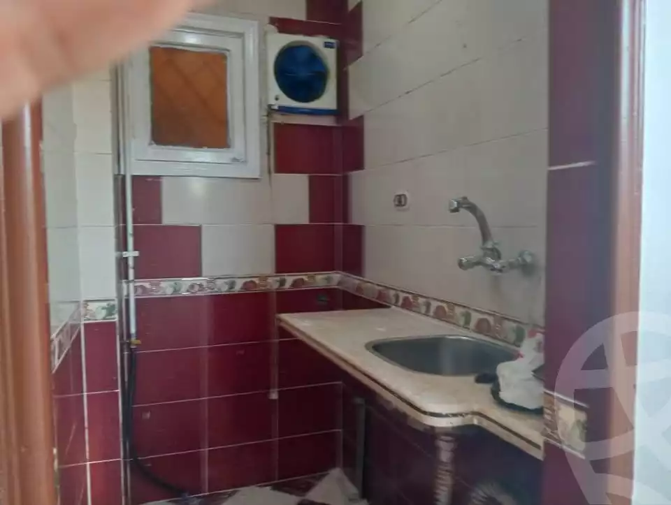 https://aqarmap.com.eg/en/listing/6109914-for-sale-alexandria-bakoos-cinema-layla-st