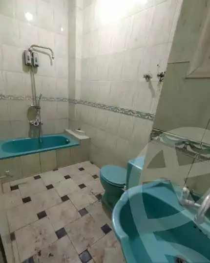 https://aqarmap.com.eg/en/listing/6109978-for-sale-qalyubia-shubra-el-khaima-om-bayoumi