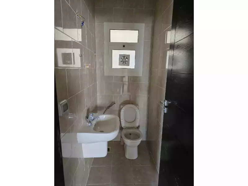 https://aqarmap.com.eg/en/listing/6110402-for-rent-cairo-el-sheikh-zayed-city-compounds-dh-drys
