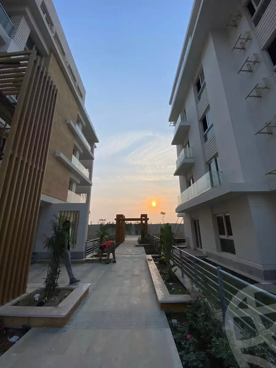https://aqarmap.com.eg/en/listing/6110628-for-sale-cairo-6th-of-october-compounds-mountain-view-icity-october-lagoon-beach-park-mountain-view-icity