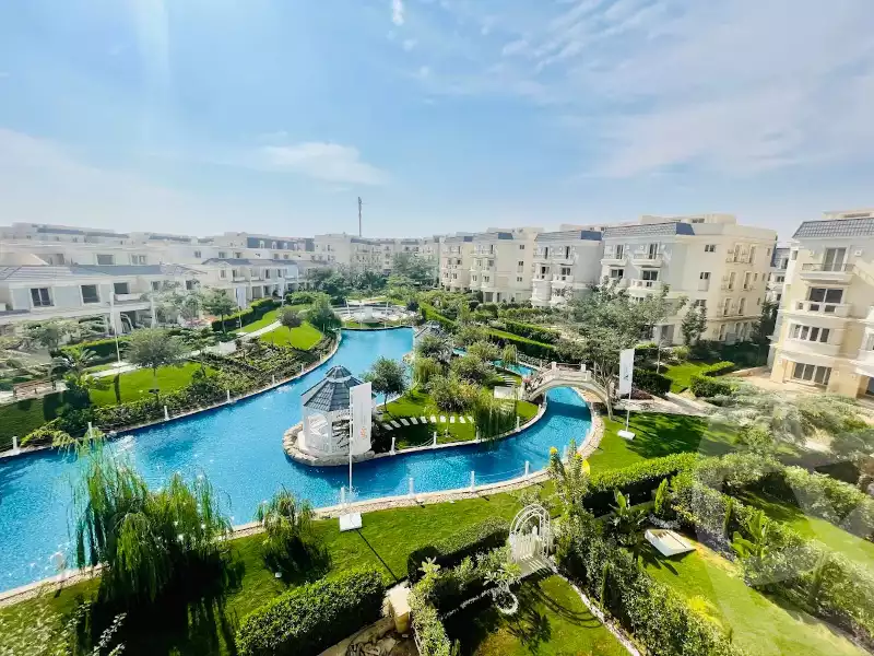 https://aqarmap.com.eg/en/listing/6111025-for-sale-cairo-6th-of-october-compounds-mountain-view-october-park
