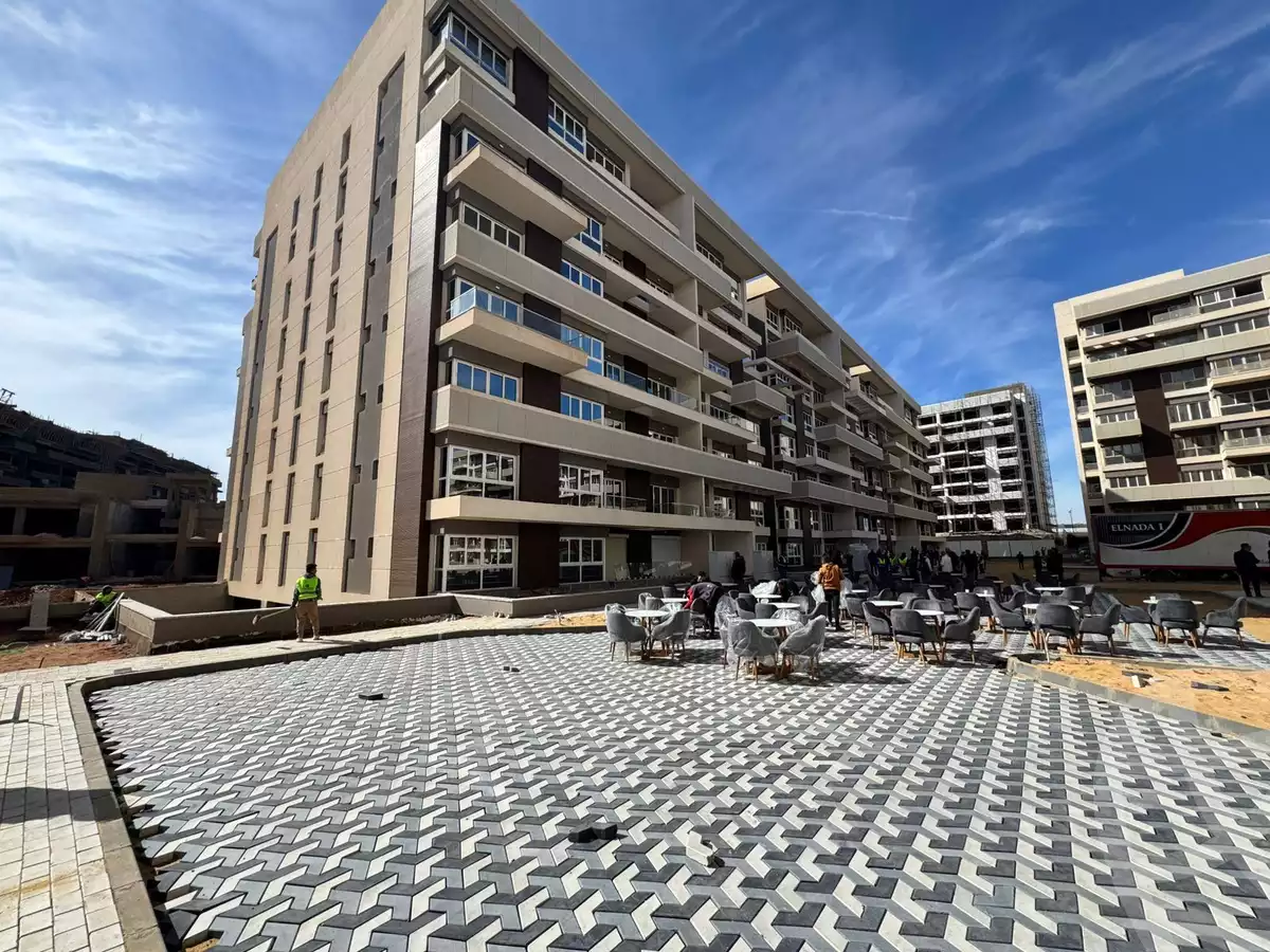 https://aqarmap.com.eg/ar/listing/6111145-for-sale-cairo-new-administrative-capital-r7-scenario