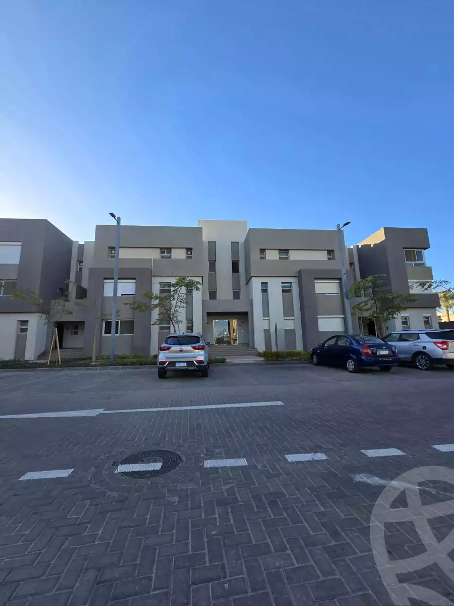 https://aqarmap.com.eg/ar/listing/6111185-for-sale-cairo-el-sheikh-zayed-city-compounds-etapa