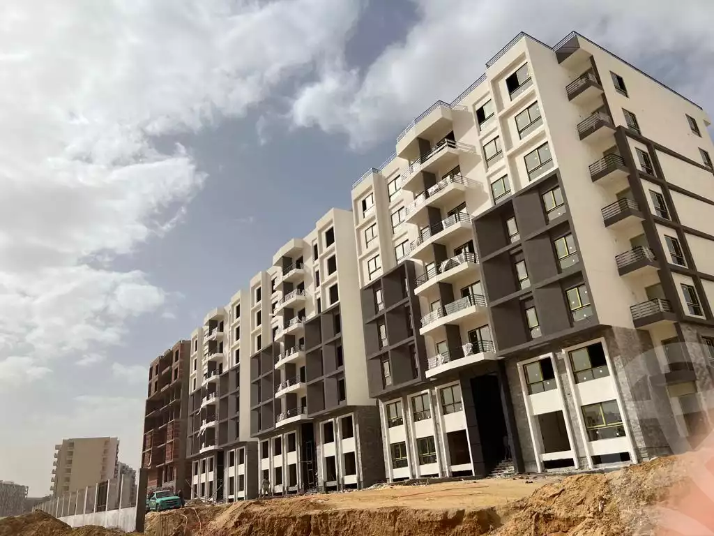 https://aqarmap.com.eg/en/listing/6112189-for-sale-cairo-new-administrative-capital-r7-green-avenue
