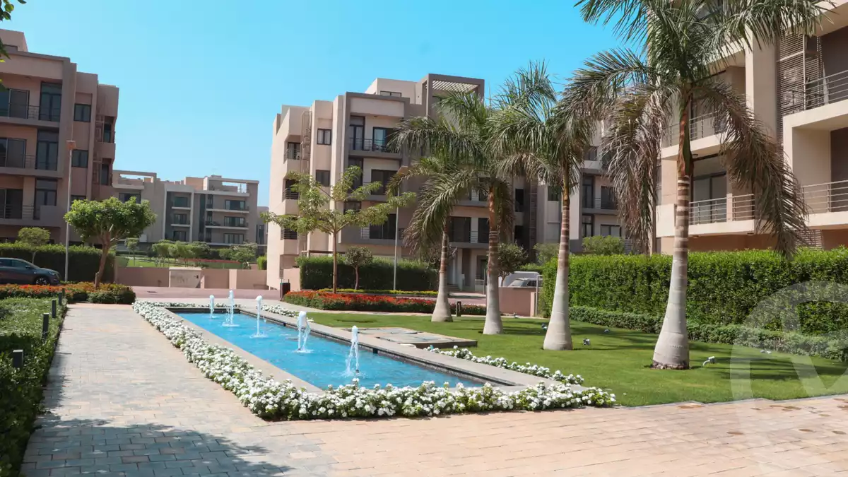 https://aqarmap.com.eg/en/listing/6112159-for-sale-cairo-new-cairo-compounds-fifth-square