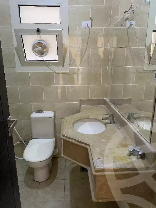 https://aqarmap.com.eg/en/listing/6112913-for-rent-cairo-el-sheikh-zayed-city-compounds-dh-drys