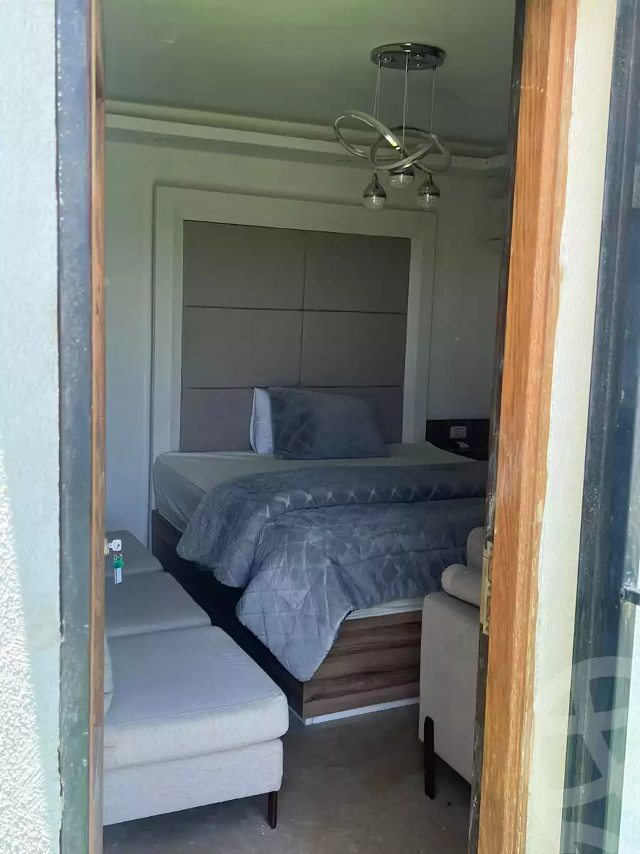 https://aqarmap.com.eg/en/listing/6113069-for-rent-cairo-el-sheikh-zayed-city-compounds-kmbwnd-wyst-twn-swdyk