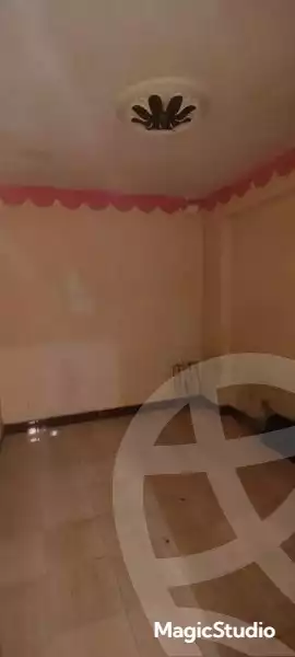 https://aqarmap.com.eg/en/listing/6113147-for-sale-qalyubia-shubra-el-khaima-shubra-el-khaima-city-ahmed-oraby-st