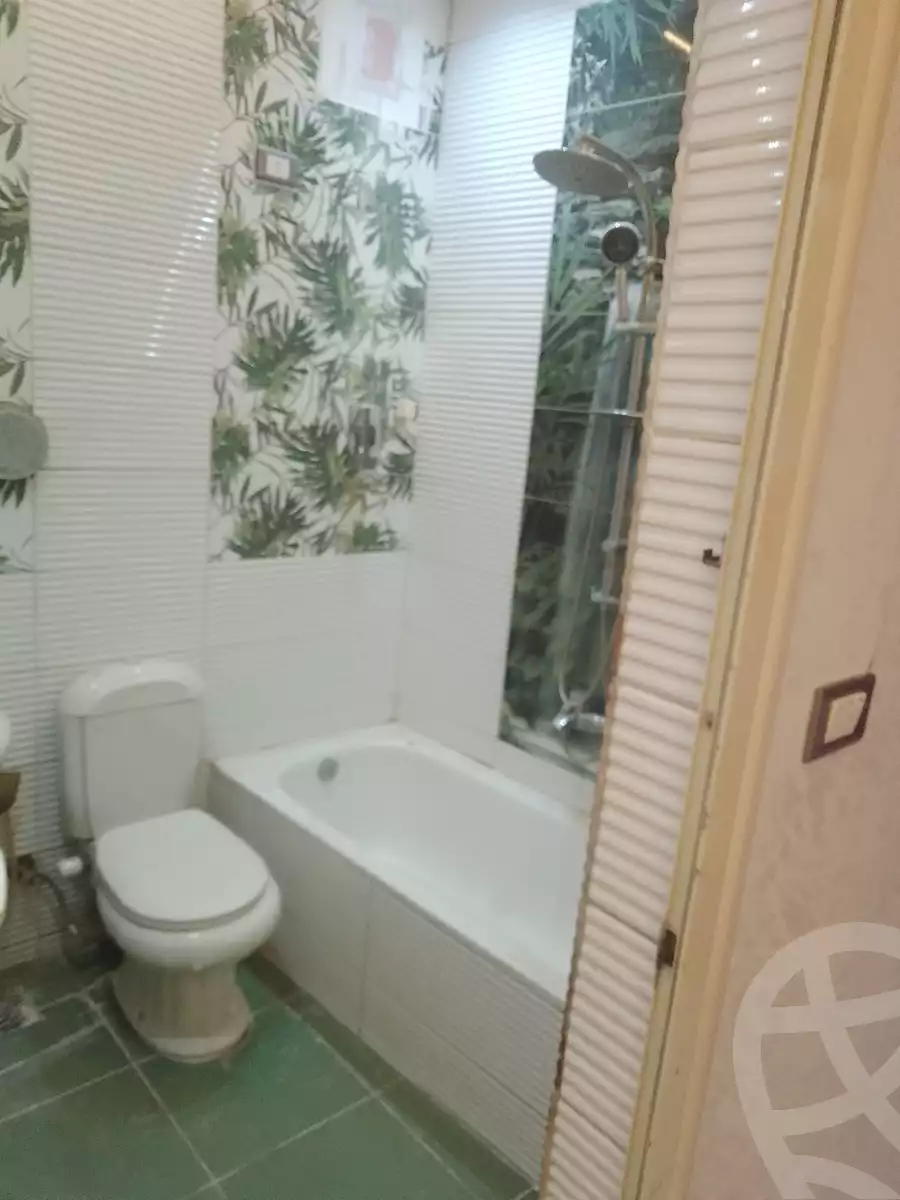 https://aqarmap.com.eg/en/listing/6113626-for-sale-qalyubia-shubra-el-khaima-shubra-el-khaima-city-teraat-el-shabouri-st