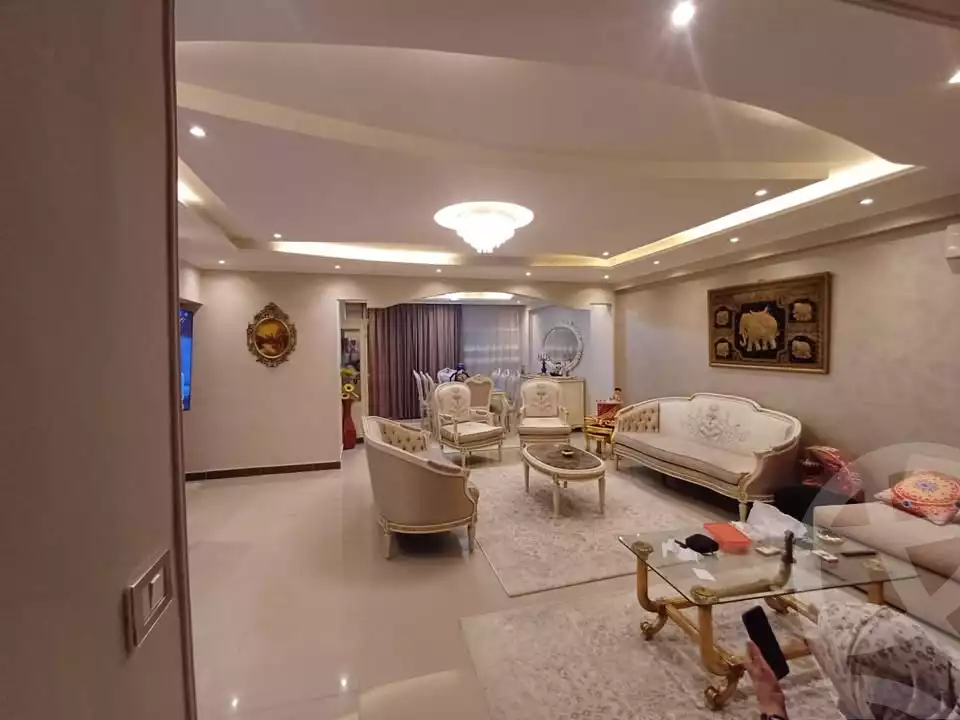 https://aqarmap.com.eg/ar/listing/6113706-for-sale-cairo-mokattam-lhdb-l-ly-shareaa-9