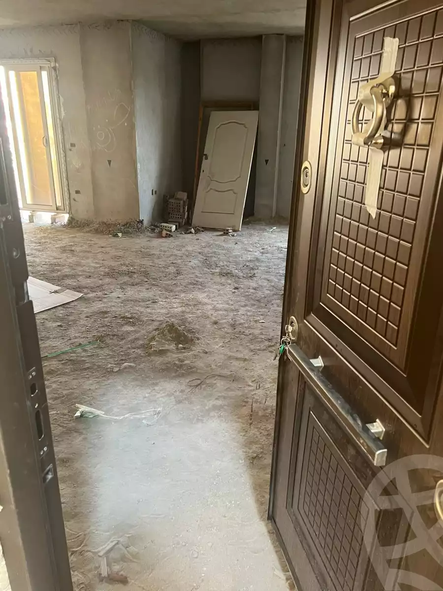 https://aqarmap.com.eg/en/listing/6114065-for-sale-cairo-new-cairo-first-settlement-mhwr-mstfy-kml