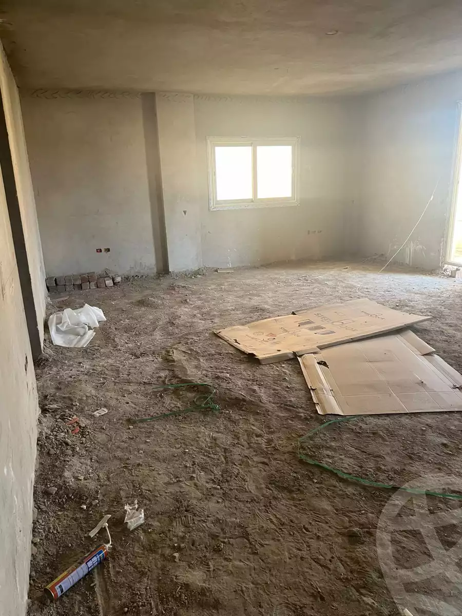 https://aqarmap.com.eg/en/listing/6114065-for-sale-cairo-new-cairo-first-settlement-mhwr-mstfy-kml