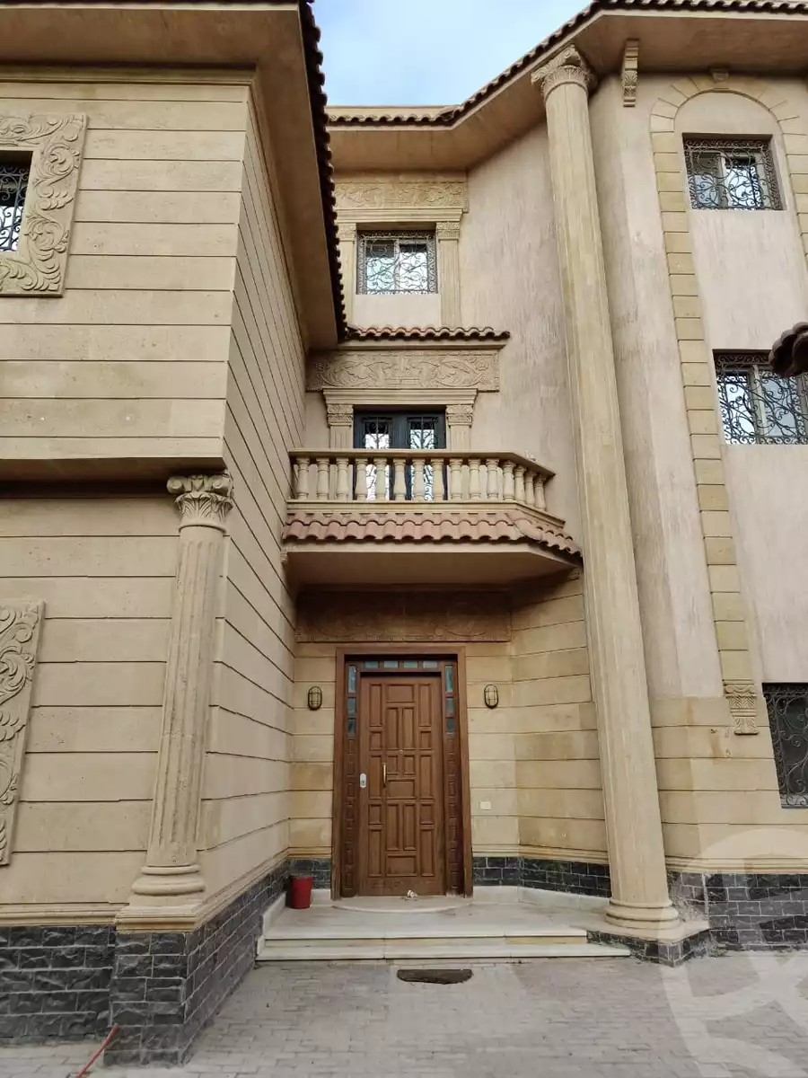https://aqarmap.com.eg/en/listing/6114189-for-rent-cairo-el-sheikh-zayed-city-compounds