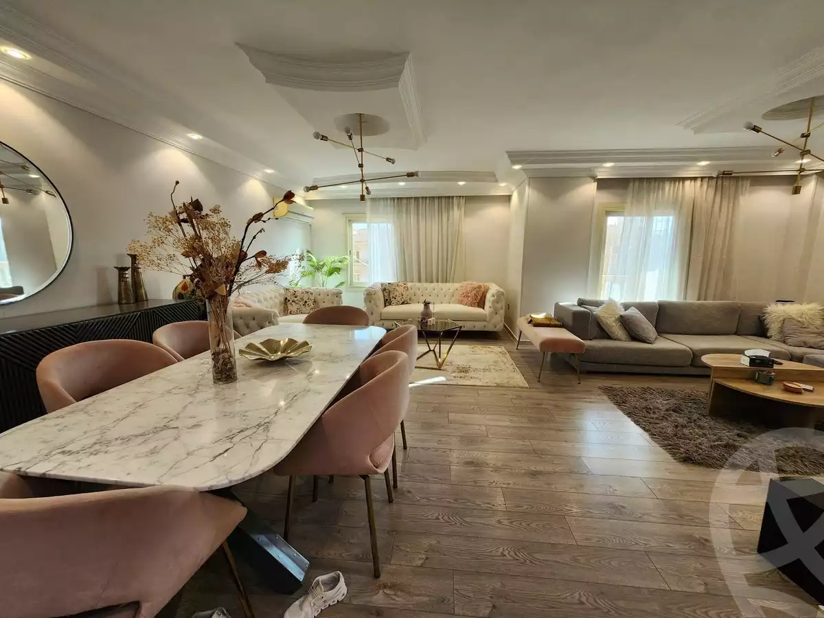 https://aqarmap.com.eg/en/listing/6114221-for-sale-cairo-el-sheikh-zayed-city-small-investor