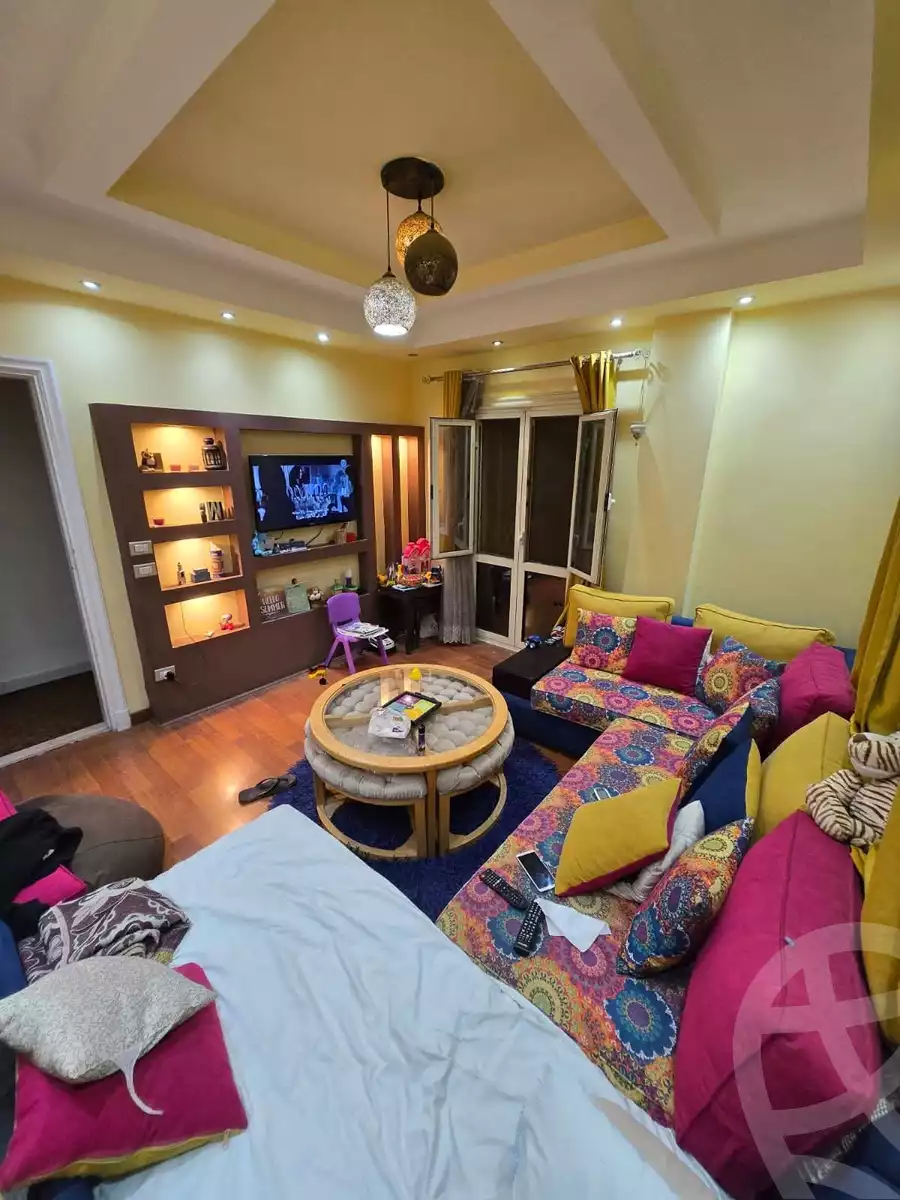 https://aqarmap.com.eg/ar/listing/6115086-for-sale-cairo-mokattam-lhdb-l-ly-shr-krym-bnwn