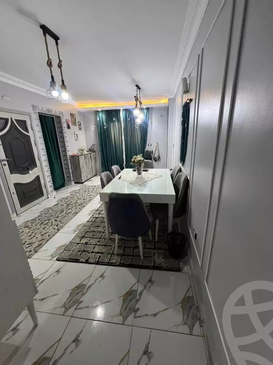 https://aqarmap.com.eg/en/listing/6115248-for-sale-cairo-helwan-hadayek-helwan-nile-corniche-st