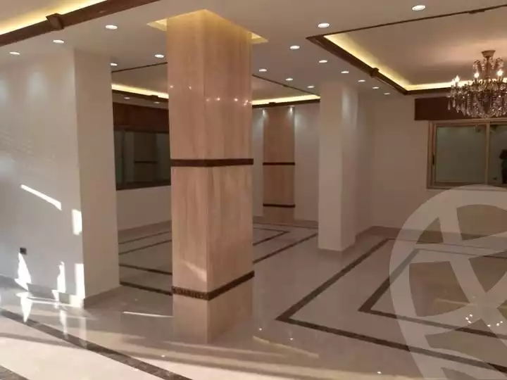 https://aqarmap.com.eg/en/listing/6116060-for-sale-asyut-asyut-city-el-nasr-st