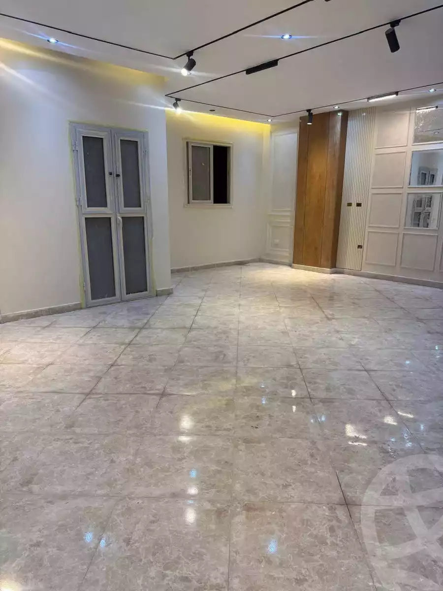 https://aqarmap.com.eg/en/listing/6116299-for-sale-cairo-mokattam-el-hadabah-el-wosta-7th-zone