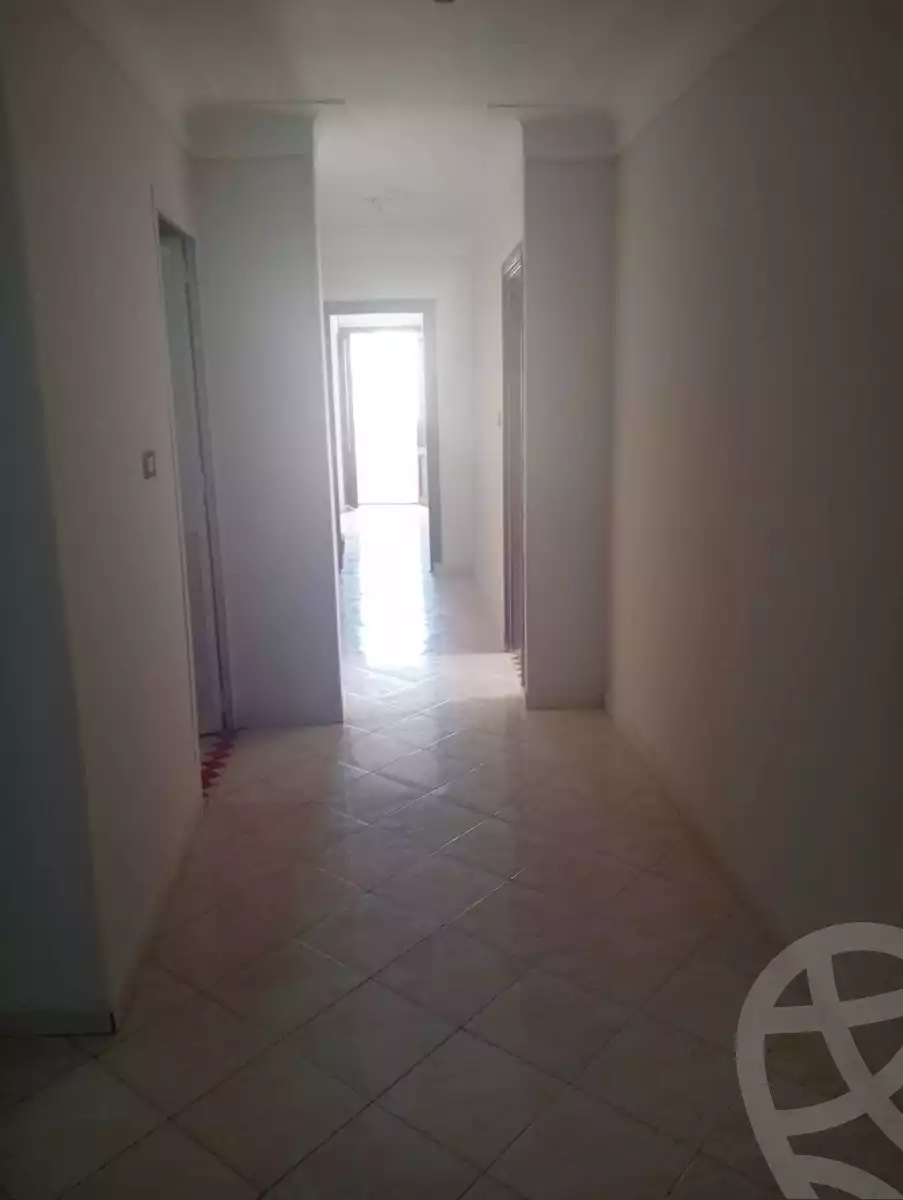 https://aqarmap.com.eg/en/listing/6116390-for-sale-alexandria-el-mandara