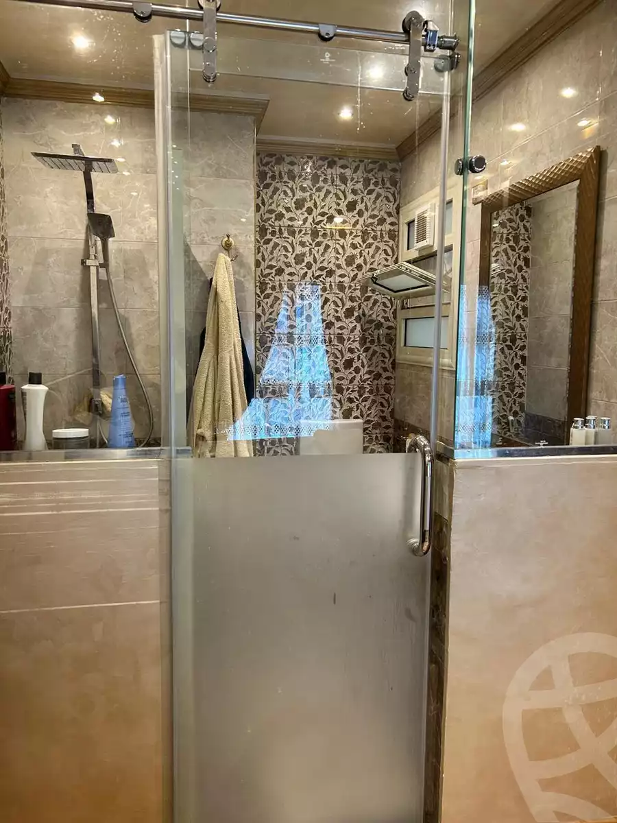 https://aqarmap.com.eg/ar/listing/6117552-for-sale-cairo-el-maadi-compounds-kmbwnd-wn-qtmyh-m-mr-lmrshdy