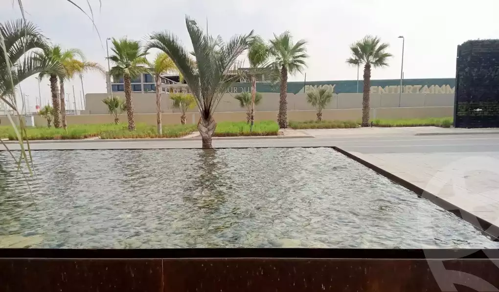 https://aqarmap.com.eg/en/listing/6117544-for-sale-cairo-el-shorouk-compounds-al-burouj-compound-imkan