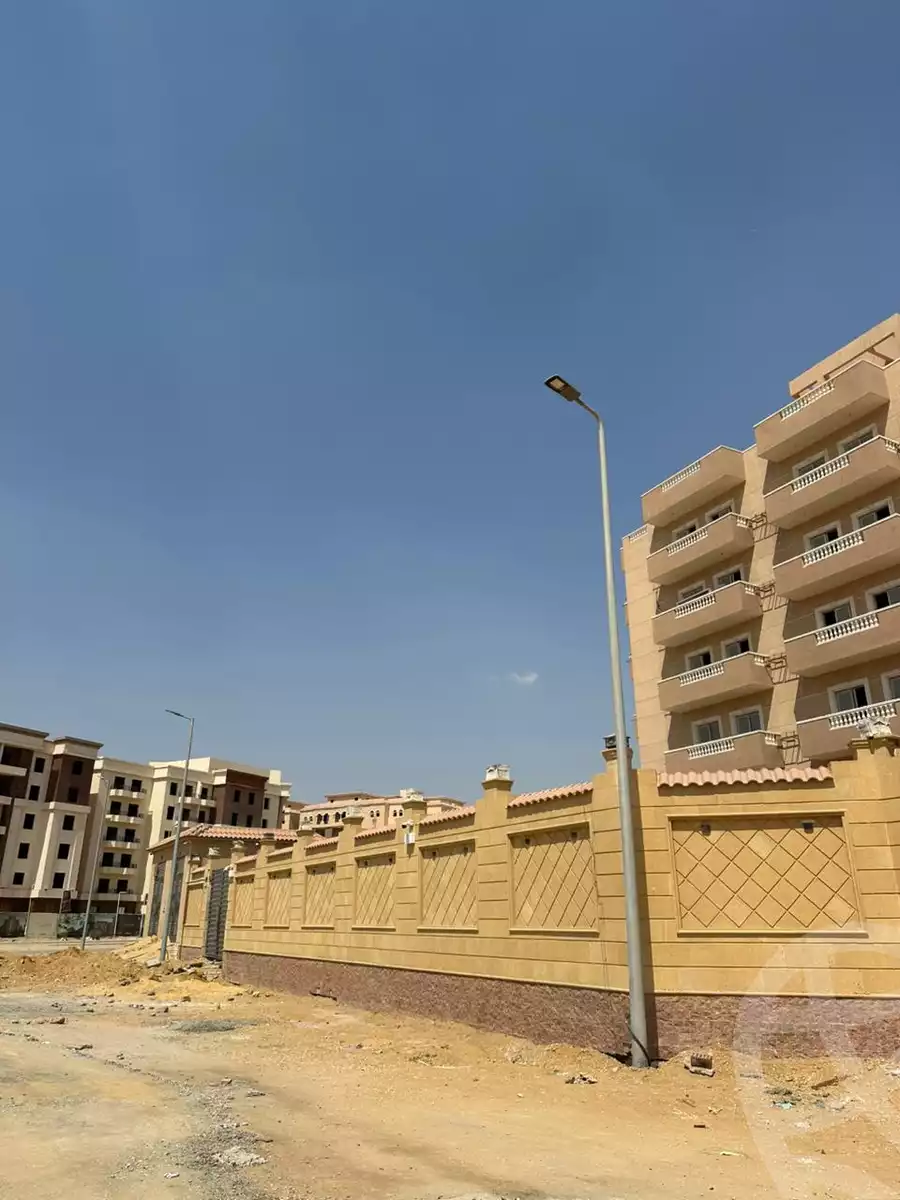 https://aqarmap.com.eg/ar/listing/6117970-for-sale-cairo-new-cairo-compounds-kmbwnd-lnyb-l-m