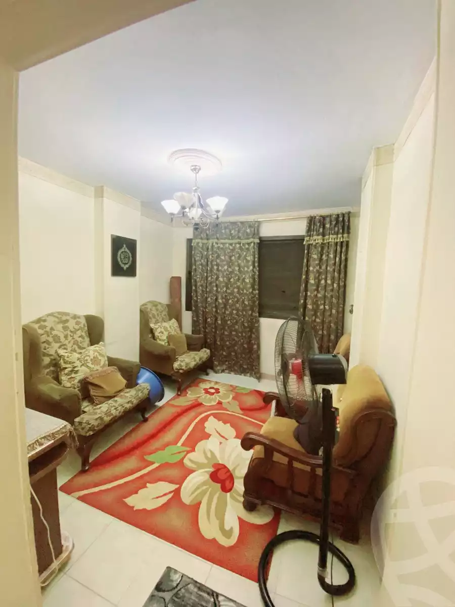 https://aqarmap.com.eg/en/listing/6120116-for-sale-cairo-el-haram-shareaa-khatem-el-morsalen