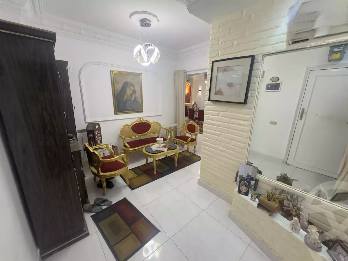 https://aqarmap.com.eg/en/listing/6120200-for-sale-cairo-downtown-el-sakakeny-al-sakakini-st